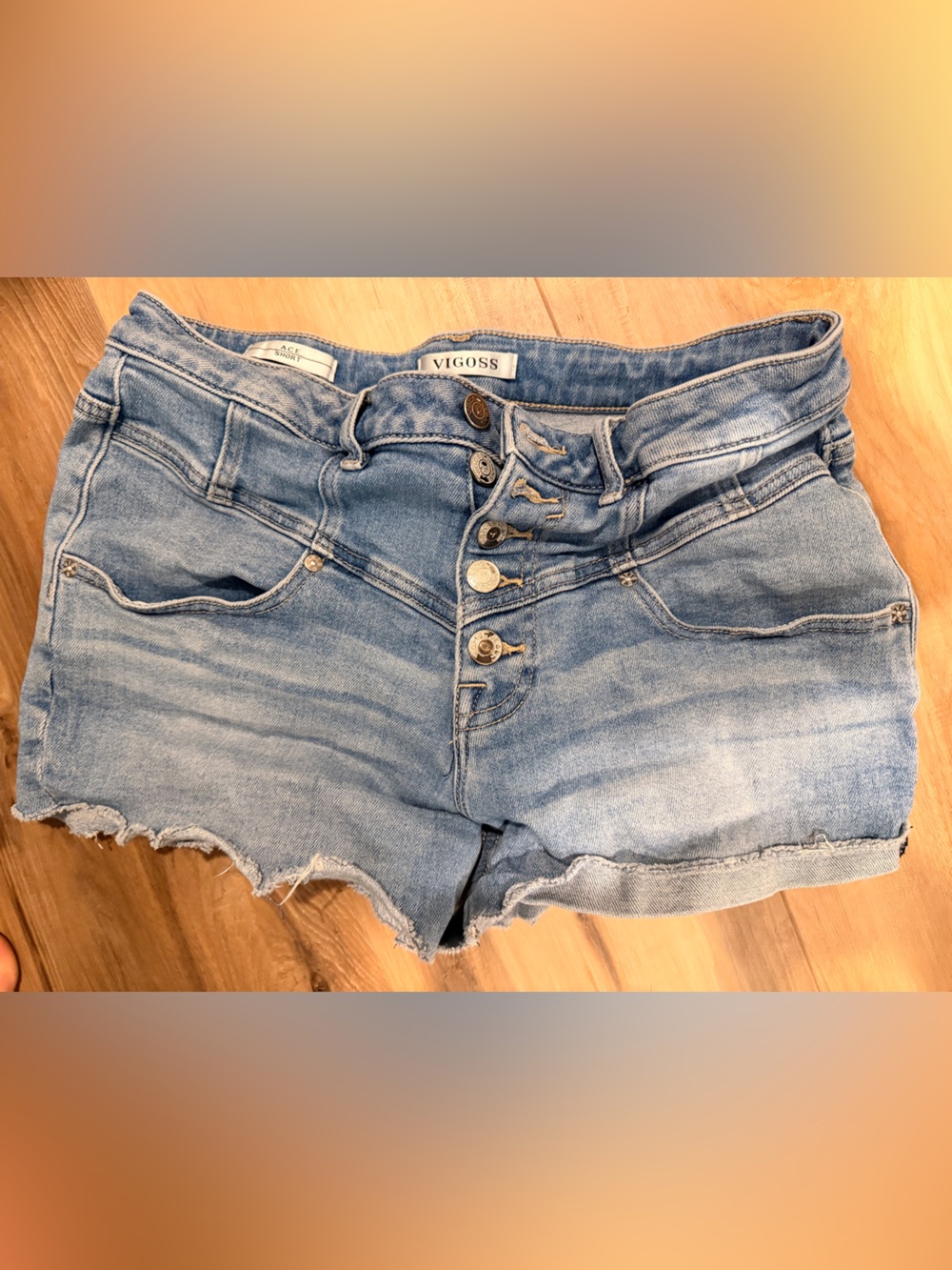 Vigoss Women’s Button Up Light Wash Blue Jeans Size 28